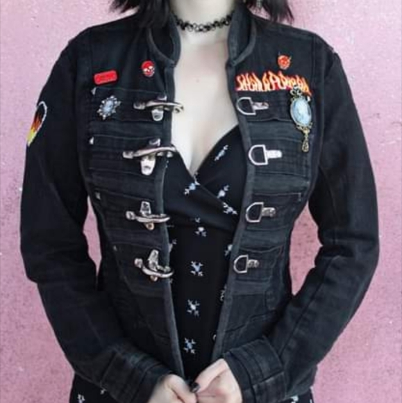 SOLD! ⭐️Vintage tripp nyc custom hellfire/stone temple pilots buckle jacket! - Picture 13 of 13